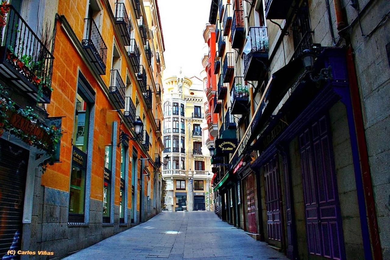 Apartamentos En Sol, Madrid Centro Luaran gambar
