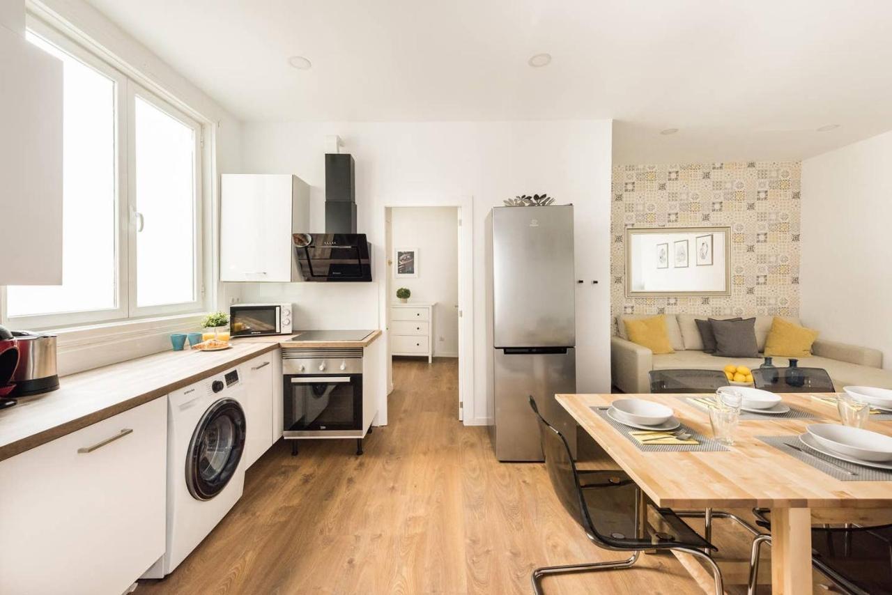 Apartamentos En Sol, Madrid Centro Luaran gambar